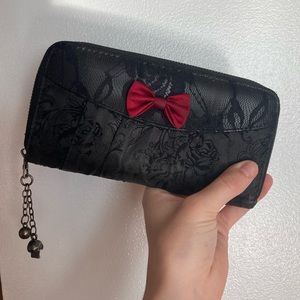 goth lace wallet